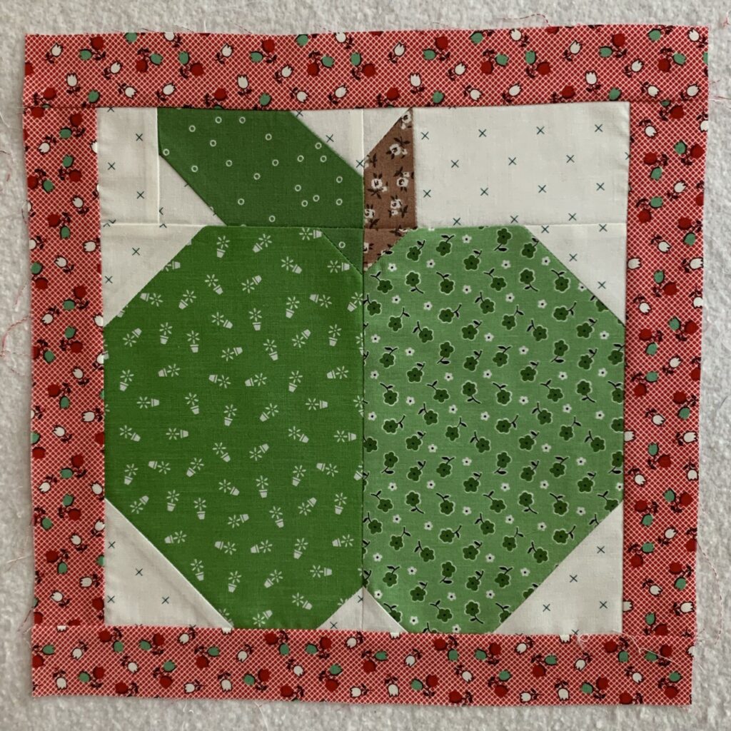 apple quilt block by Lori Holt