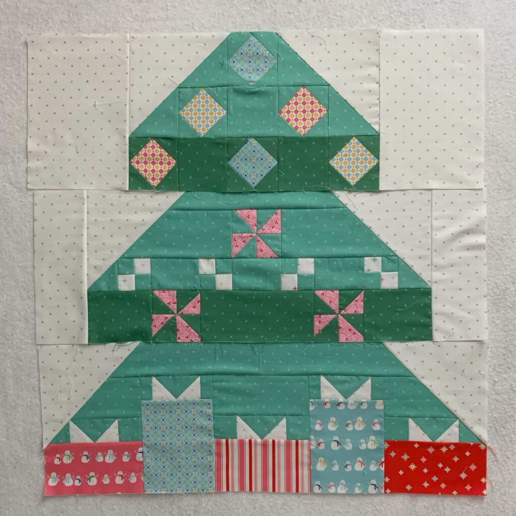 Finishing the Evergreen Mystery QAL for the Chookshed Stitchers 2024 (Sewing) Challenge