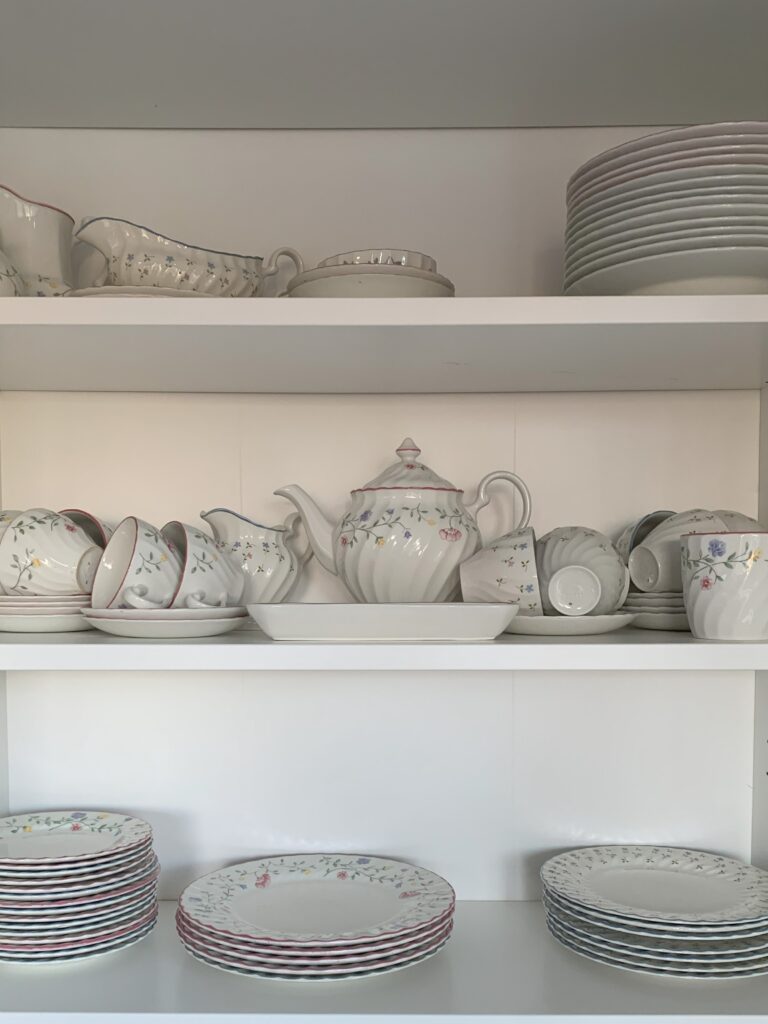 cupboard with pretty dinner set