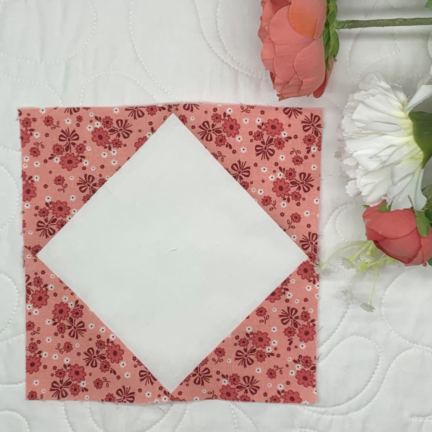 How to Make A Square in a Square Quilt Block ~ Tutorial - Days Filled ...